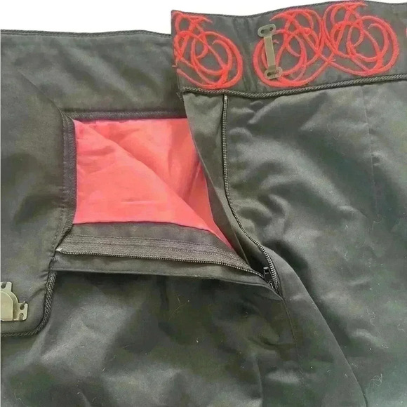 Elizabeth McKay Black Skirt with Embroidered Waist Size 8 - Picture 3 of 7